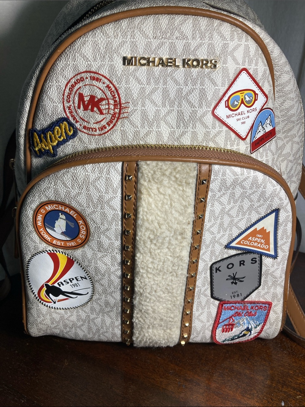 Michael Kors Cream Logo Aspen Patch Backpack with Tan Trim - Picture 2 of 14